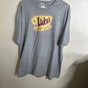 Fruit of the Loom Gray Gilmore Girls Luke's Tee
